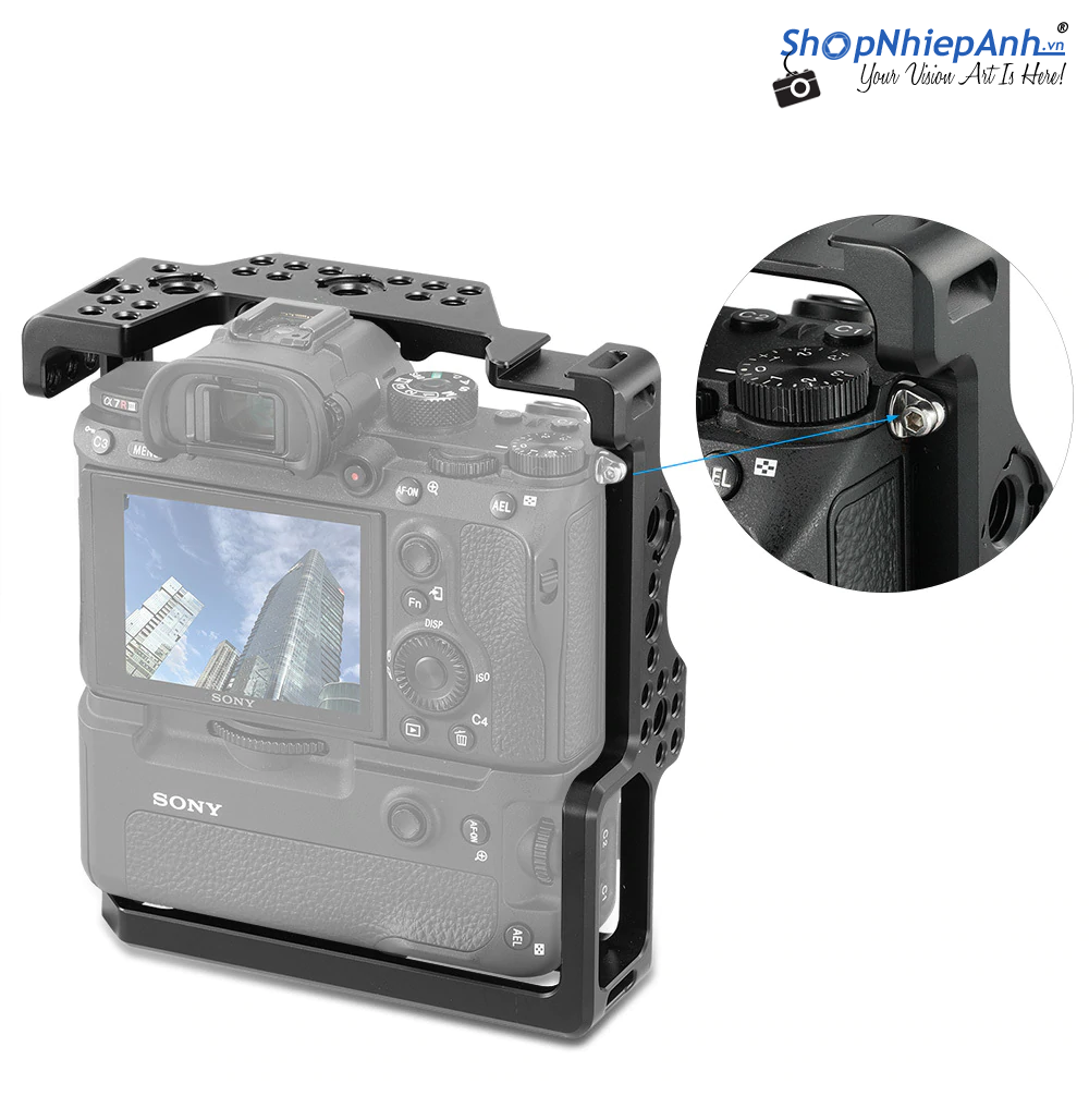 smallrig a7iii battery grip