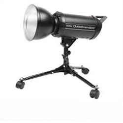 thumbnail Chân đèn sàn thấp có bánh xe - 0