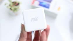 thumbnail Cốc sạc RealmeVooc flash charger (kèm dây type C) - 1