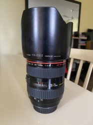 thumbnail Hood EW-83B II for Canon EOS EF 28-70mm f/2.8L USM - 0