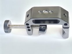 thumbnail Kẹp bàn đa năng giá rẻ - 1